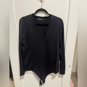 Abercrombie soft af long sleeve v neck body suit size XXL